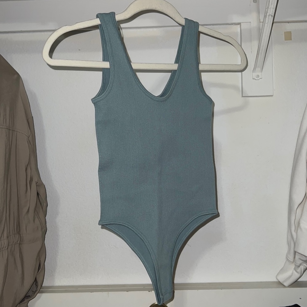NWT Zara Ribbed Bodysuit